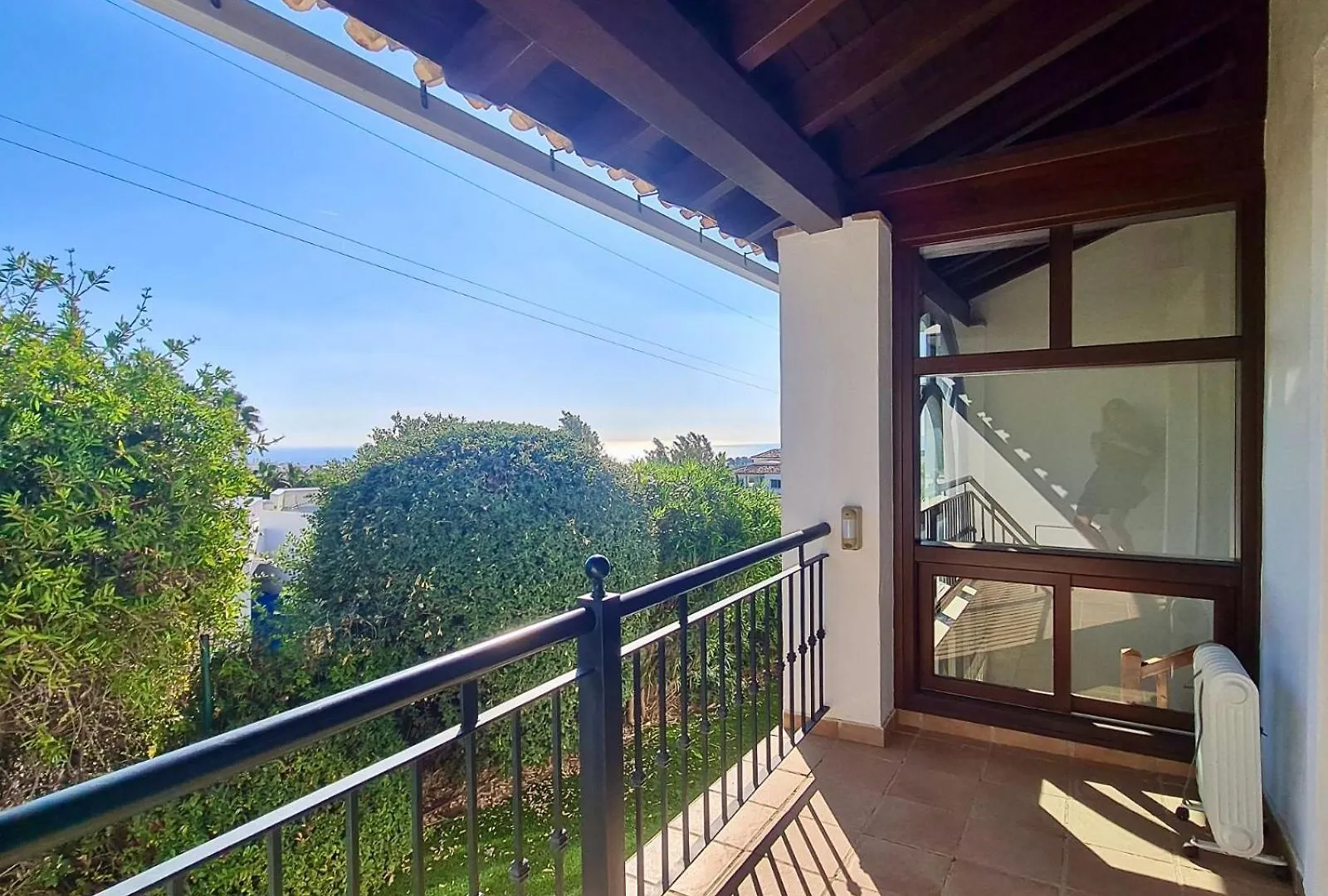 Villa La Vista - Family Friendly Private Pool, Bbq, Sauna Бенальмадена