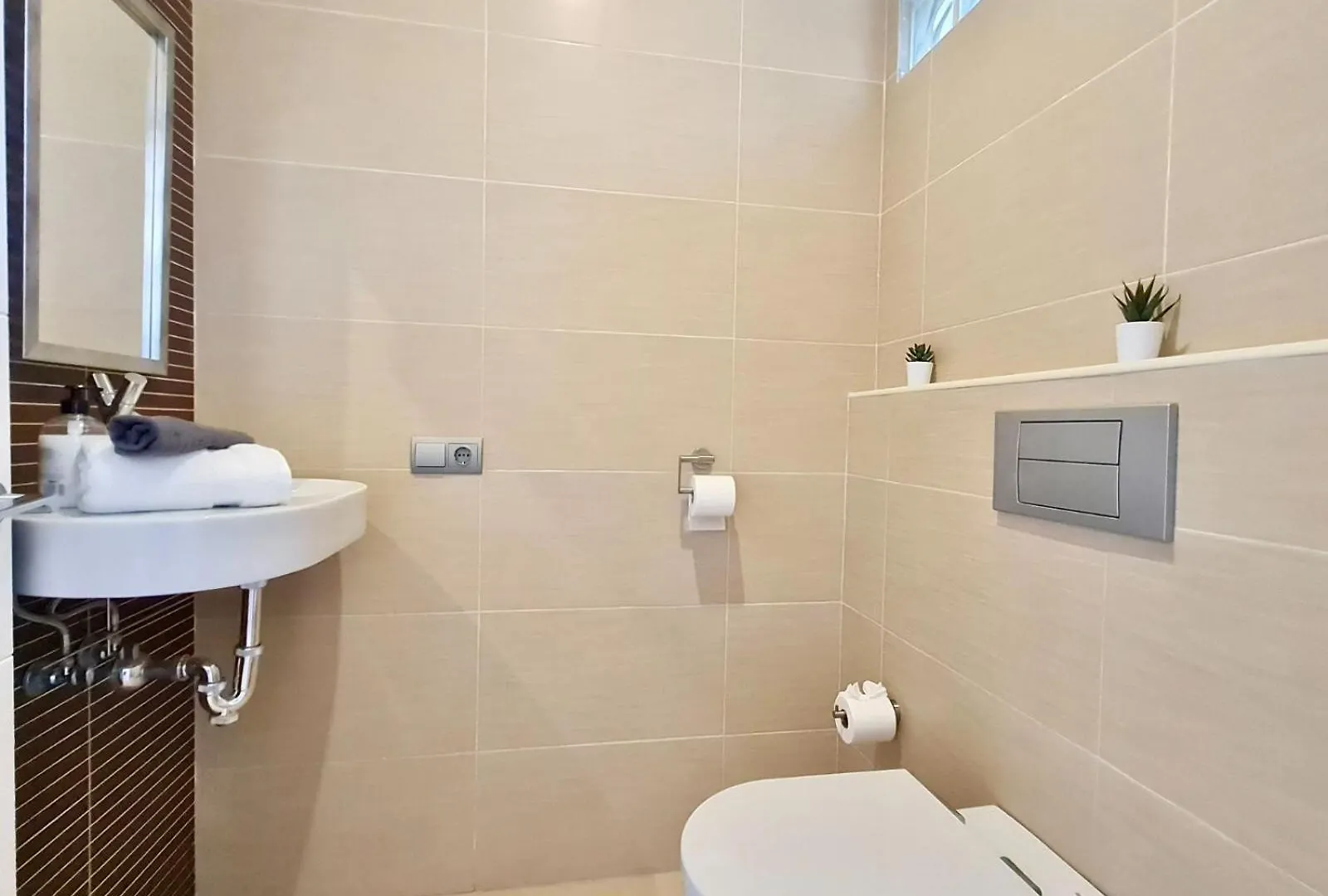 Villa La Vista - Family Friendly Private Pool, Bbq, Sauna Бенальмадена 0*,